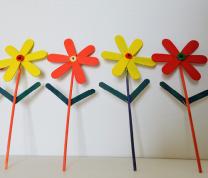 Summer Reading Kickoff: Tissue Paper Popsicle Stick Craft